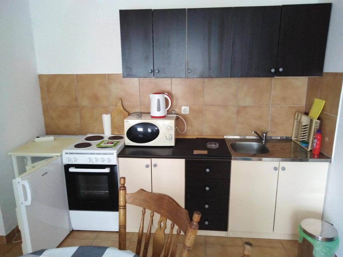 Апартаменты Apartman Ana Жуляна Экстерьер фото